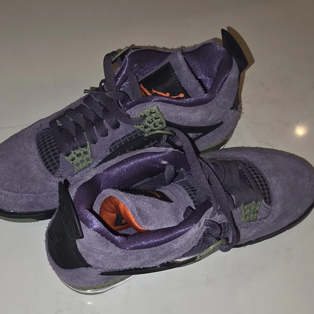 Brand New Never Worn!! Size 8 Air Jordan 4 Retro Mid Canyon Purple Suede - Picture 4 of 14